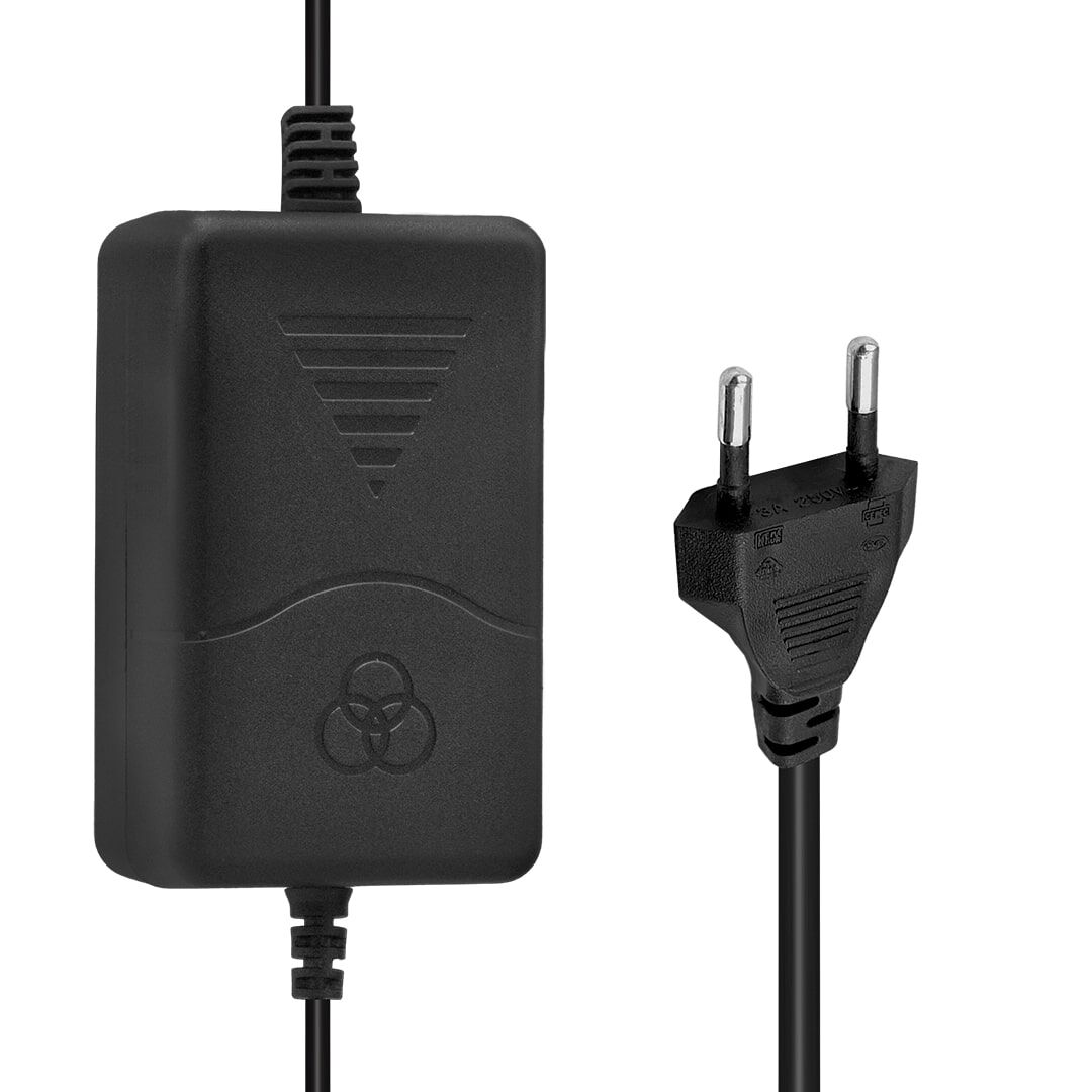 12 VOLT - 3 AMPER 5.5*2.5 UÇLU YERLİ ÜRETİM PLASTİK KASA MASAÜSTÜ ADAPTÖR