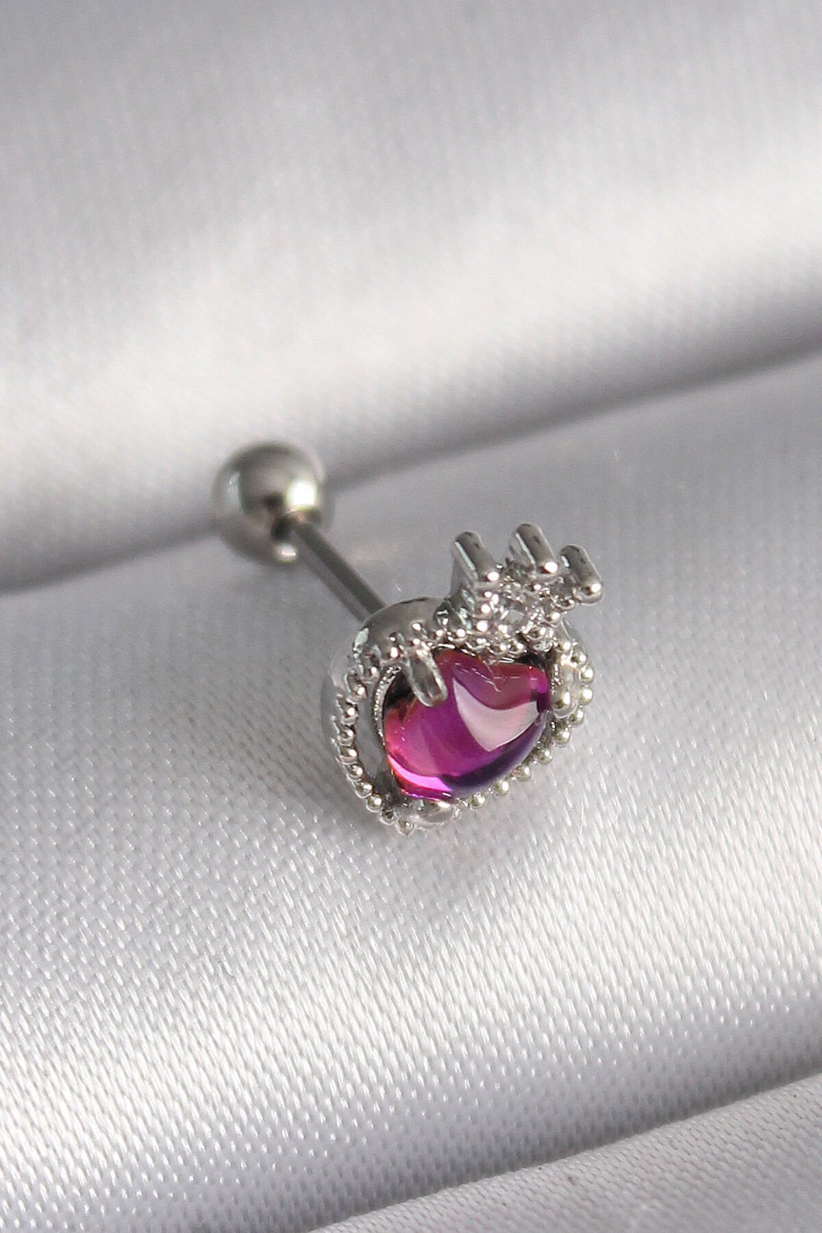 316L Çelik Gümüş Renk Pembe Mineli Kalp Zirkon Taş Detaylı Tragus Piercing