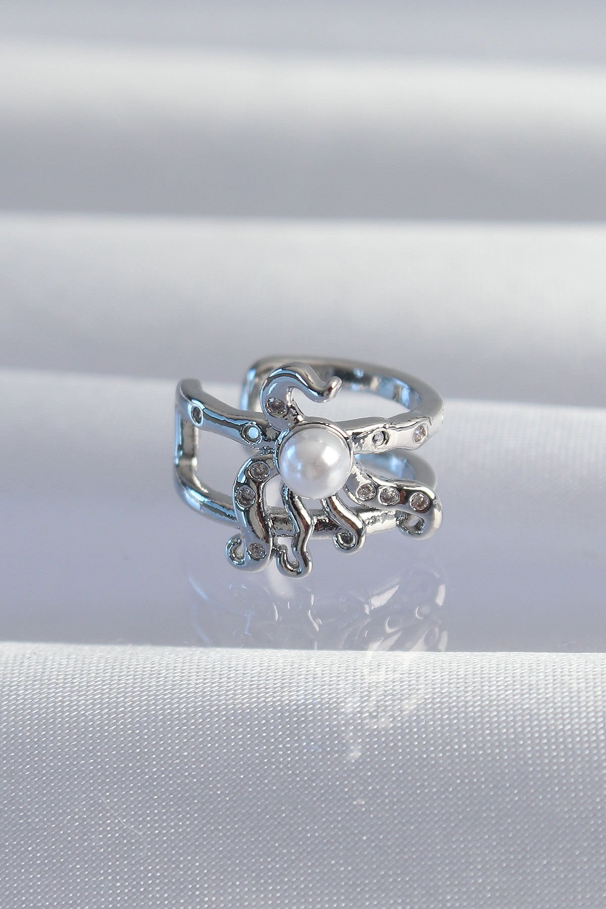 Özel Seri Pirinç Gümüş Renk İncili Ahtapot Earcuff Küpe