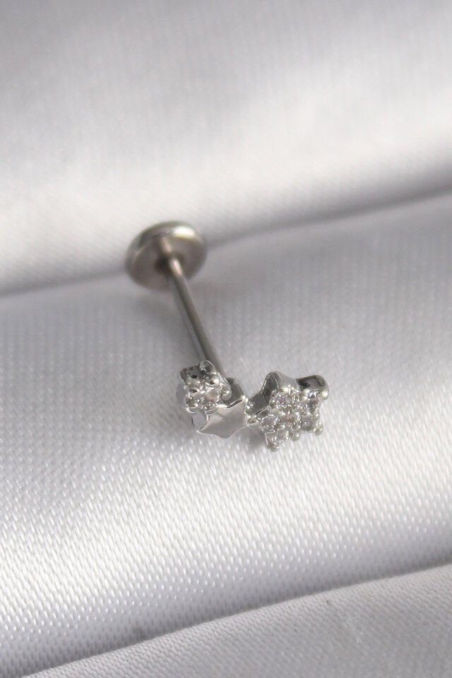 316L Çelik Gümüş Renk Zirkon Taşlı Model Tragus Piercing