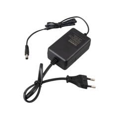 24 VOLT - 1 AMPER 5.5*2.5 UÇLU YERLİ ÜRETİM MASA TİPİ ADAPTÖR