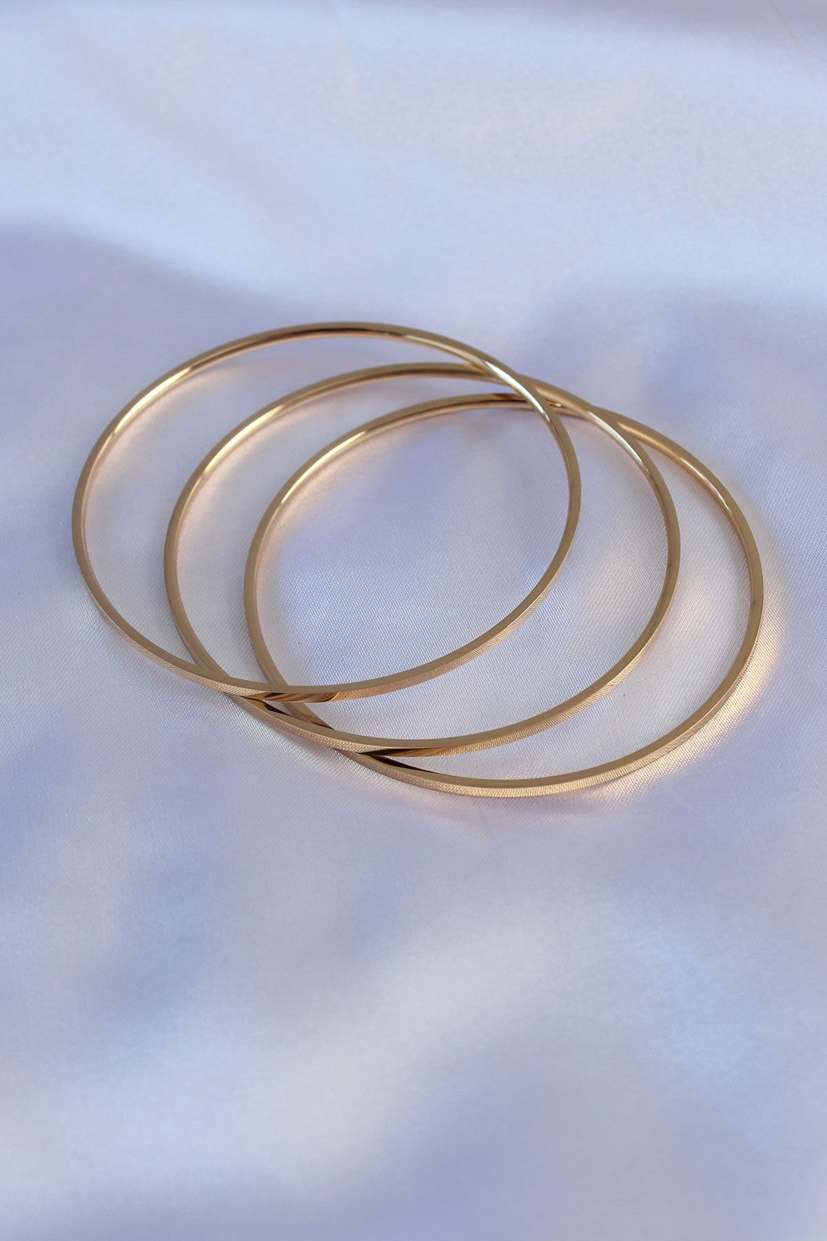 316L Çelik Özel Seri  Gold Renk Ajda Model Kadın 65 mm Bilezik