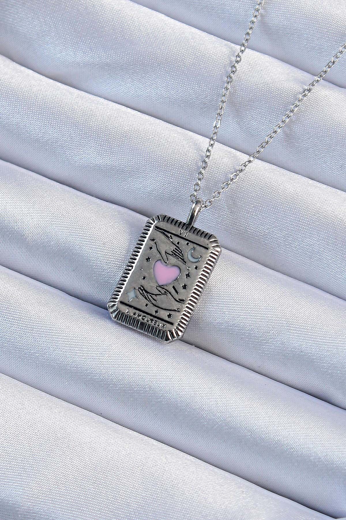 316L Çelik Özel Seri  Zincir Eskitme Gümüş Renk Pembe Mineli Kalp Figürlü Tarot Kolye