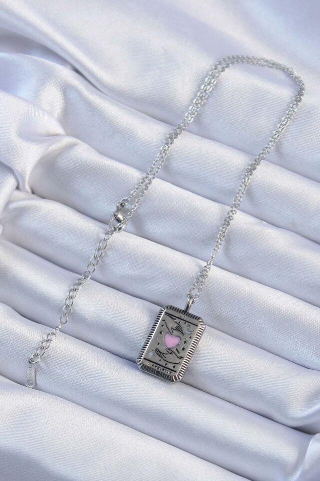 316L Çelik Özel Seri  Zincir Eskitme Gümüş Renk Pembe Mineli Kalp Figürlü Tarot Kolye