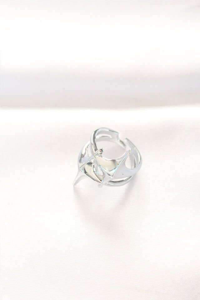 Model Silver Renk Ayarlanabilir Yüzük