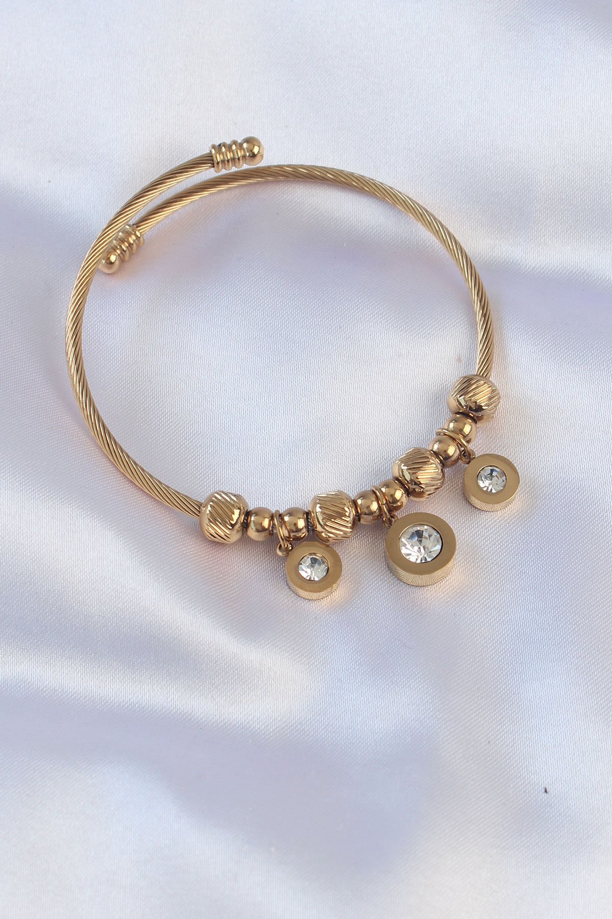 316L Çelik Özel Seri   Gold Renk Zirkon Taşlı Cartier Model Charm Bileklik